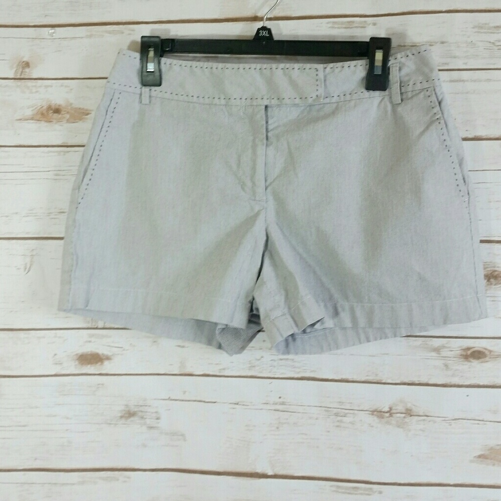 Preowned Ann Taylor LOFT Shorts